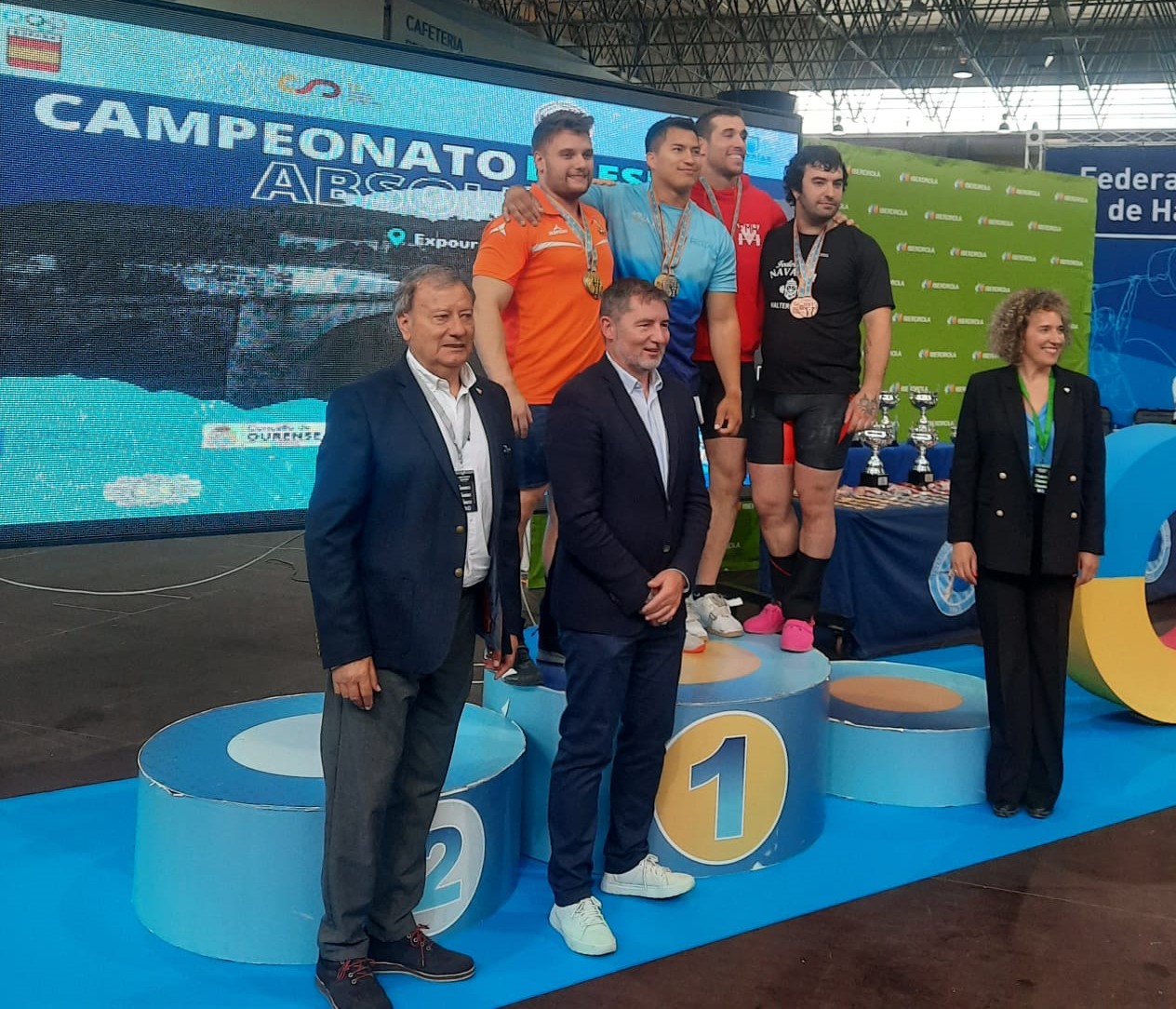 Trece podios para diez atletas navarros en el Campeonato de España Absoluto 2024